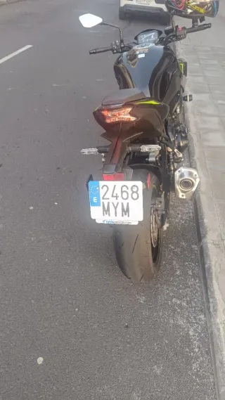 Kawasaki Z900 95 CV Limitada