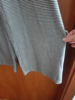 Pantalón Zara Cuadros Blanco y Negro