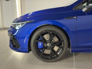 GOLF R PERFORMANCE/AKRAPOVIC/HARMAN/TECHO/IQ.LED