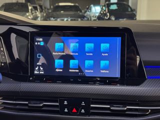 GOLF R PERFORMANCE/AKRAPOVIC/HARMAN/TECHO/IQ.LED