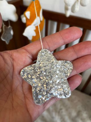 Móvil Cuna Zorro y Nubes - hecho de mano