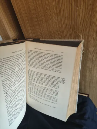 Libro antigüedad de historia