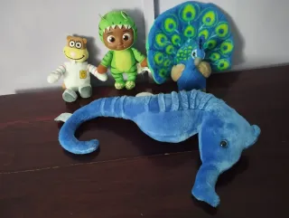 Lote Peluches Pocoyo y Pato