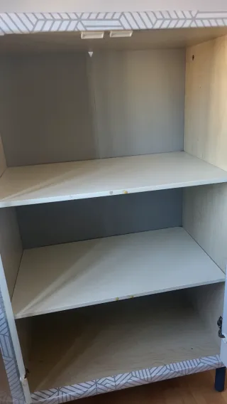 Vitrina Ikea Cristal y Madera