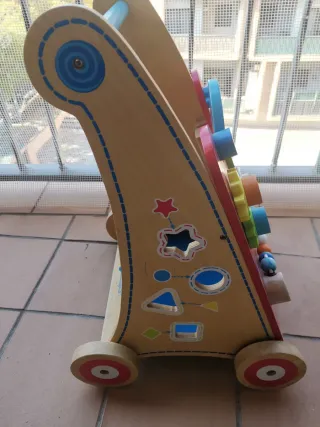 Andador bebé madera its magical