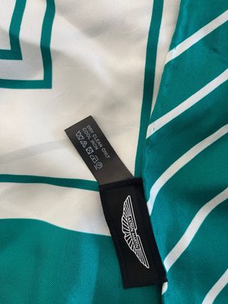 Foulard Pañuelo Aston Martin de lineas verdes
