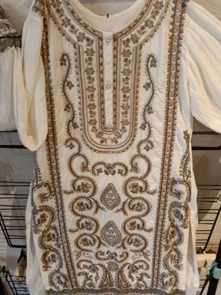 Kaftán bordado oro talla M