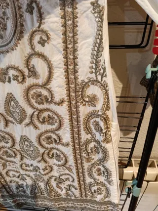 Kaftán bordado oro talla M