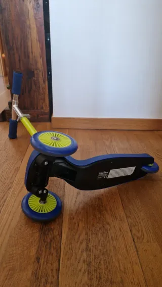 Patinete 3 ruedas Juguettos azul y verde