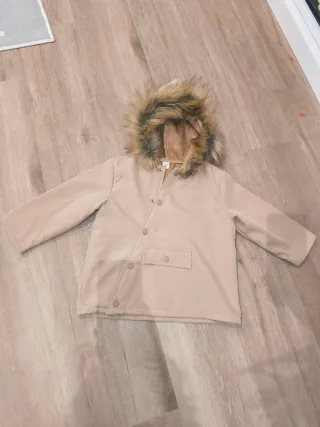 Abrigo niño 4 años con capucha