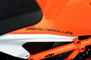 KTM 1290 SUPER DUKE R