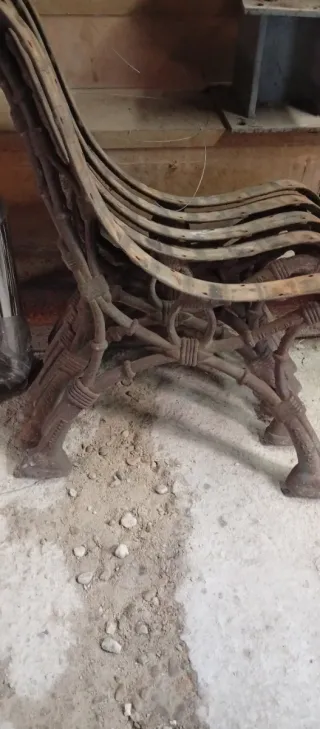 Patas de banco de metal  en hierro fundido