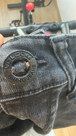 Vaqueros Volcom Negros