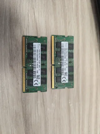 2x SK hynix 8GB DDR4 SO-DIMM PC4-2133P