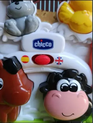 Juguete musical granja Chicco