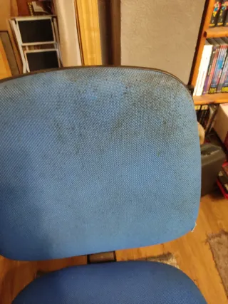 Silla de oficina azul