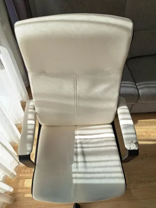 Silla Ikea Millberget Piel Sintética Beige