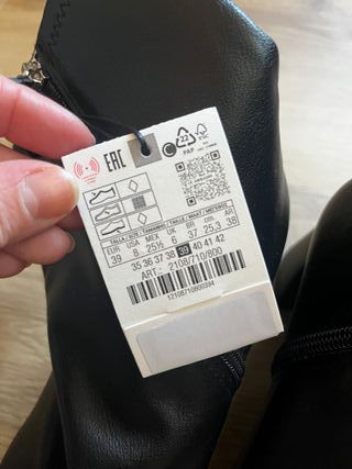 Botas Zara negras tacón cuadrado