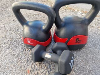 2 Mancuernas 2kg y 2 Pesa Rsa kettlebell 4kg y 6kg