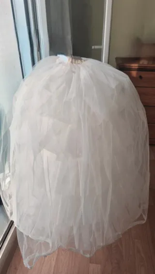 Cancán Valldigna Talla 100  cintura 60.