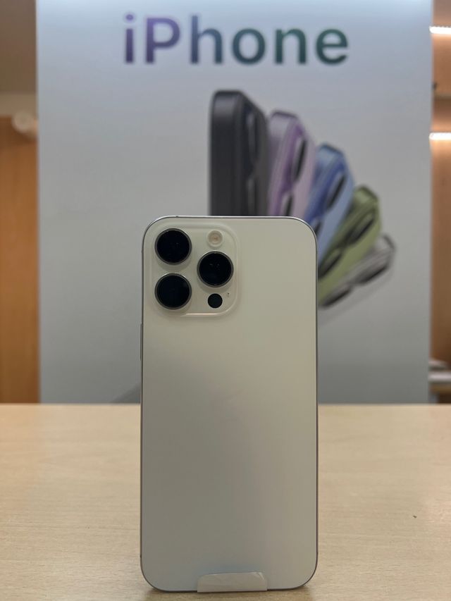 iPhone 16 Pro Max 256GB Plata