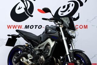 YAMAHA MT-09