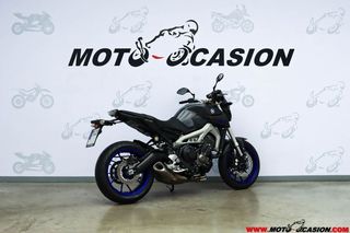 YAMAHA MT-09