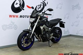 YAMAHA MT-09