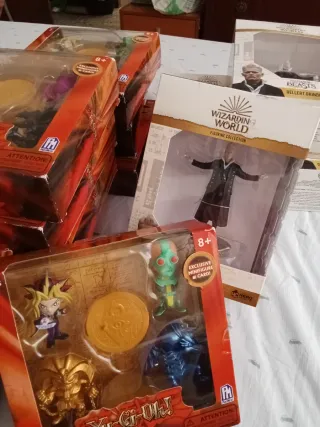 Figuras Gellert Grindelwald más yu-gi-oh