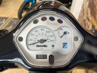 Vespa 125