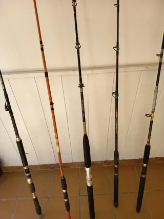 Lote 5 cañas de pescar
