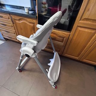 Trona Peg Perego grigia