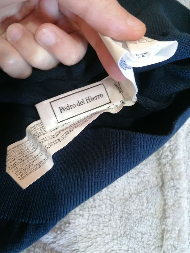 Jersey 90€ Pedro del Hierro + regalo