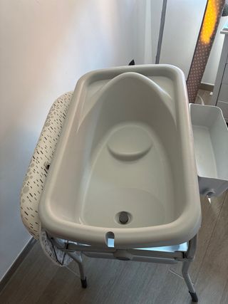 Bañera y Cambiador Chicco
