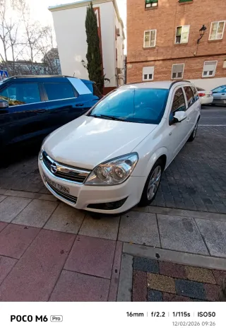 Opel Astra 2009