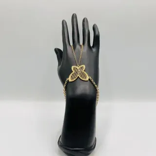 Pulsera Manita Mariposa Perforada 18K