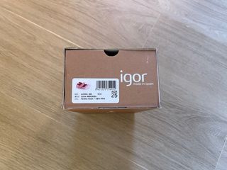 Zapatos lona bebé IGOR rosa