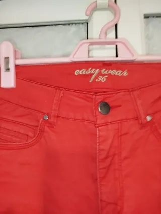 Pantalón vaquero rojo mujer talla 36 recto