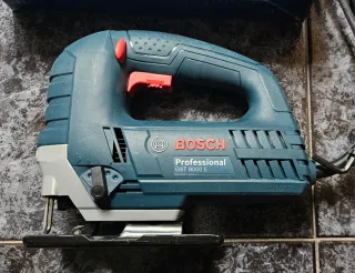 Sierra de calar Bosch GST 8000 E 710W