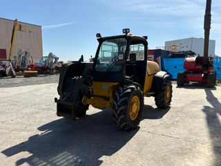 MANIPULADOR TELESCÓPICO JCB 527-55