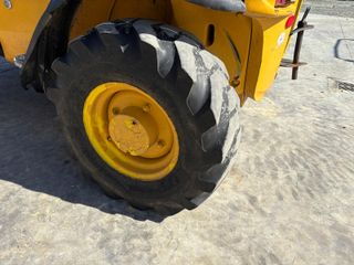 MANIPULADOR TELESCÓPICO JCB 527-55