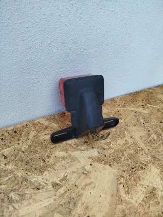 Piloto trasero Yamaha SR250 Porta matrícula