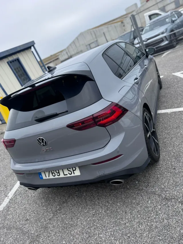 Volkswagen Golf 2021