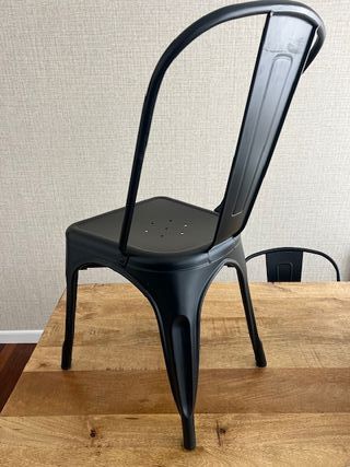 Sillas metálicas Tolix estilo industrial negras