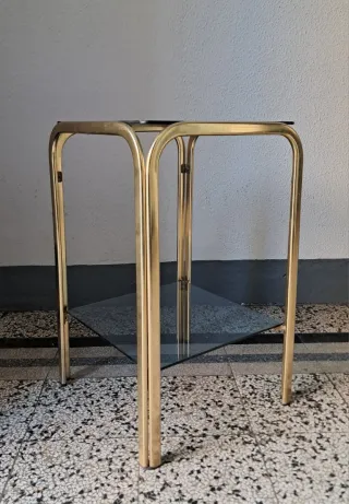 Tavolino etagère ottone e vetro modernariato
