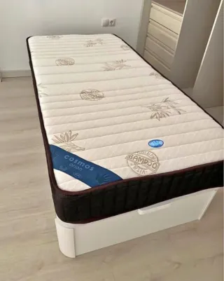 Letto a scomparsa con materassi in memory foam