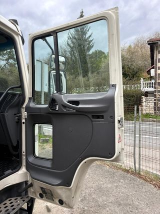 Volvo FL6 180CV