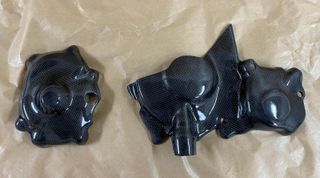 Tapas Motor R1 2020-2025 Carbono