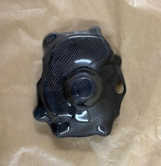 Tapas Motor R1 2020-2025 Carbono