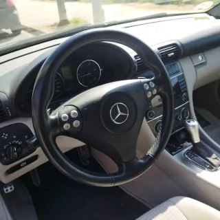 Mercedes-Benz Clase C 2005 Automático